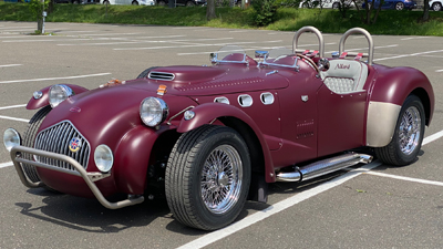 Southern California Morgan Sports Car Dealership new and used Aero 8 morgans for sale