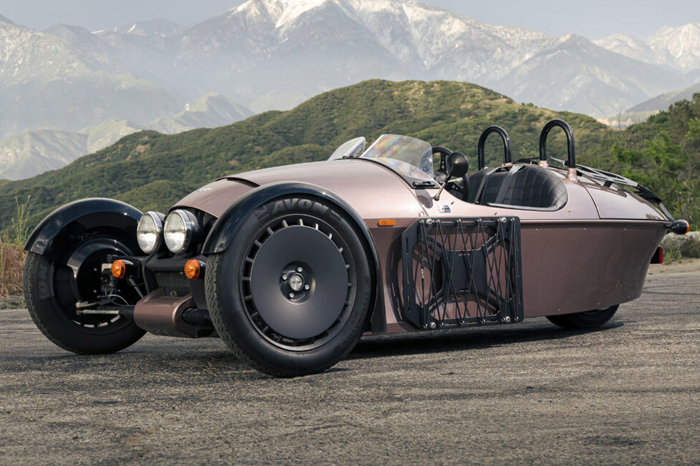 Southern California Morgan Sports Car Dealership new and used Aero 8 morgans for sale